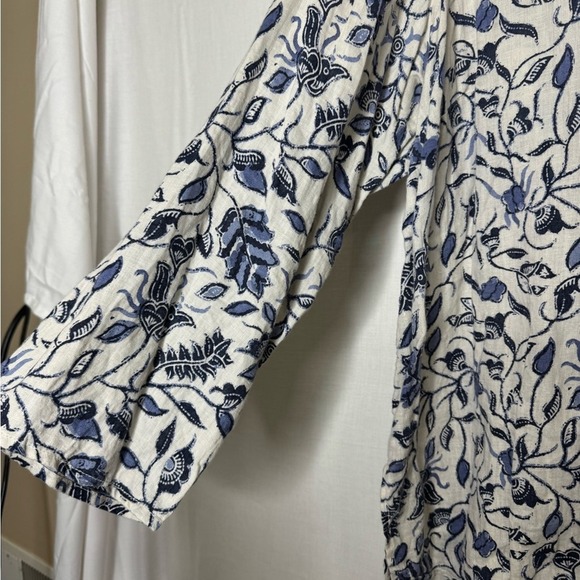 Tahari Womens Linen Button Down Floral Blouse 2X Coastal Grandma Flowy Beachy - Picture 4 of 8